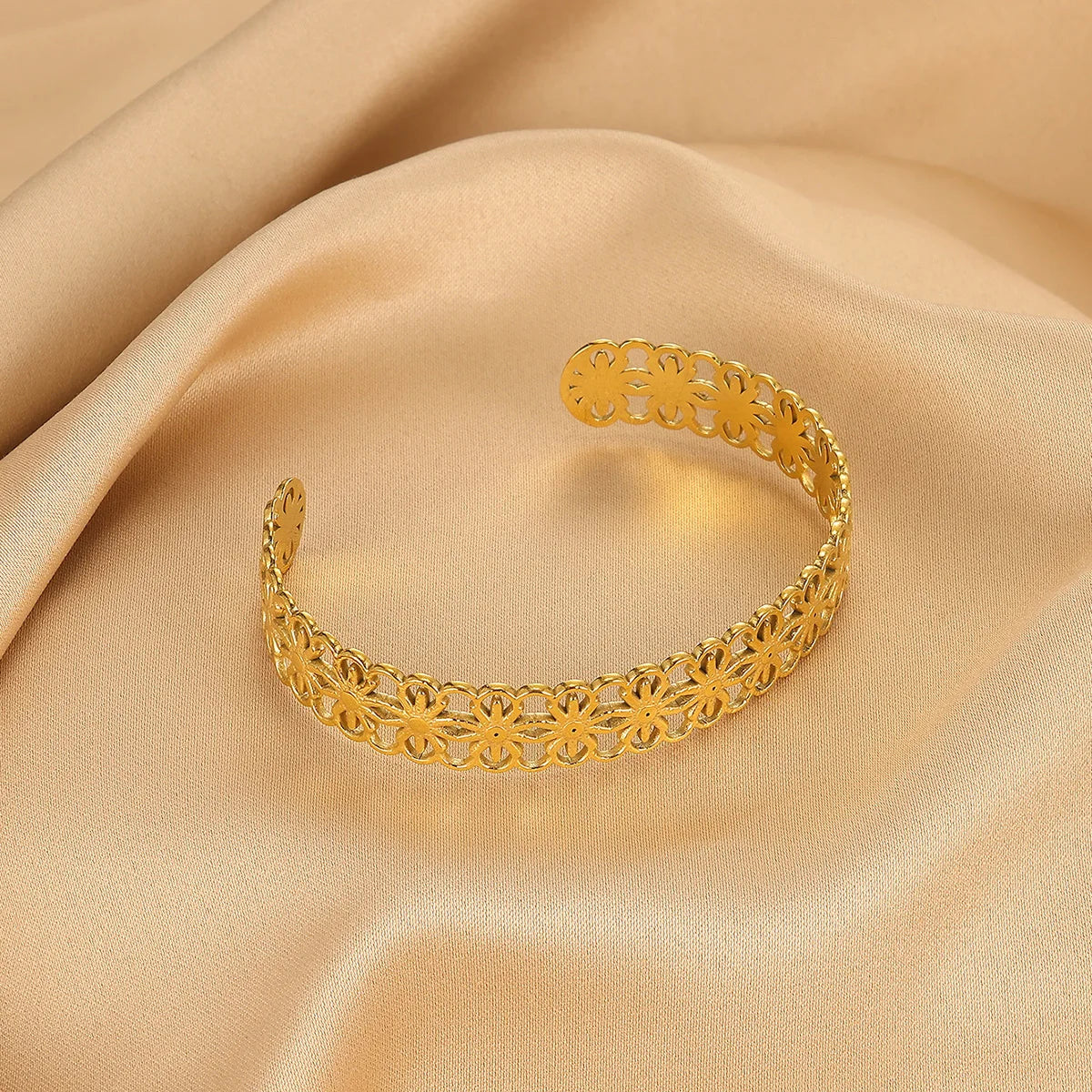 Women's Double Layer Open Gold Stainless Steel Waterproof Bracelet with Flower