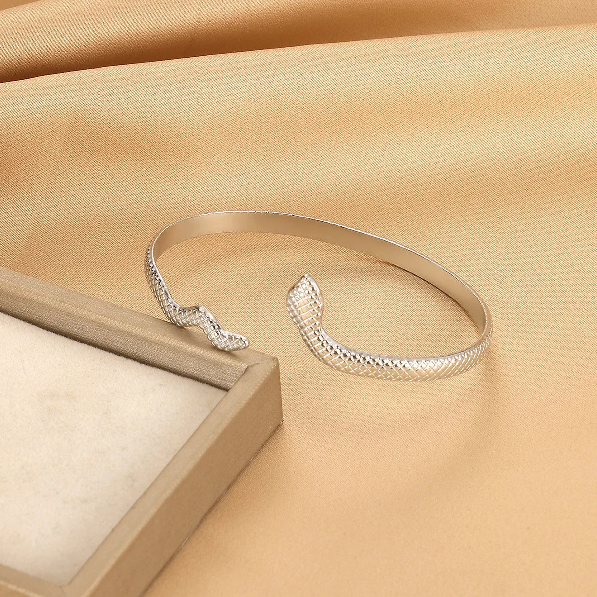 Women's Double Layer Open Gold Stainless Steel Waterproof Bracelet with Flower