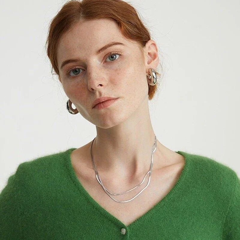 Retro style shiny PVD gold plated thick C-shaped stainless steel hoop earrings (stackable)