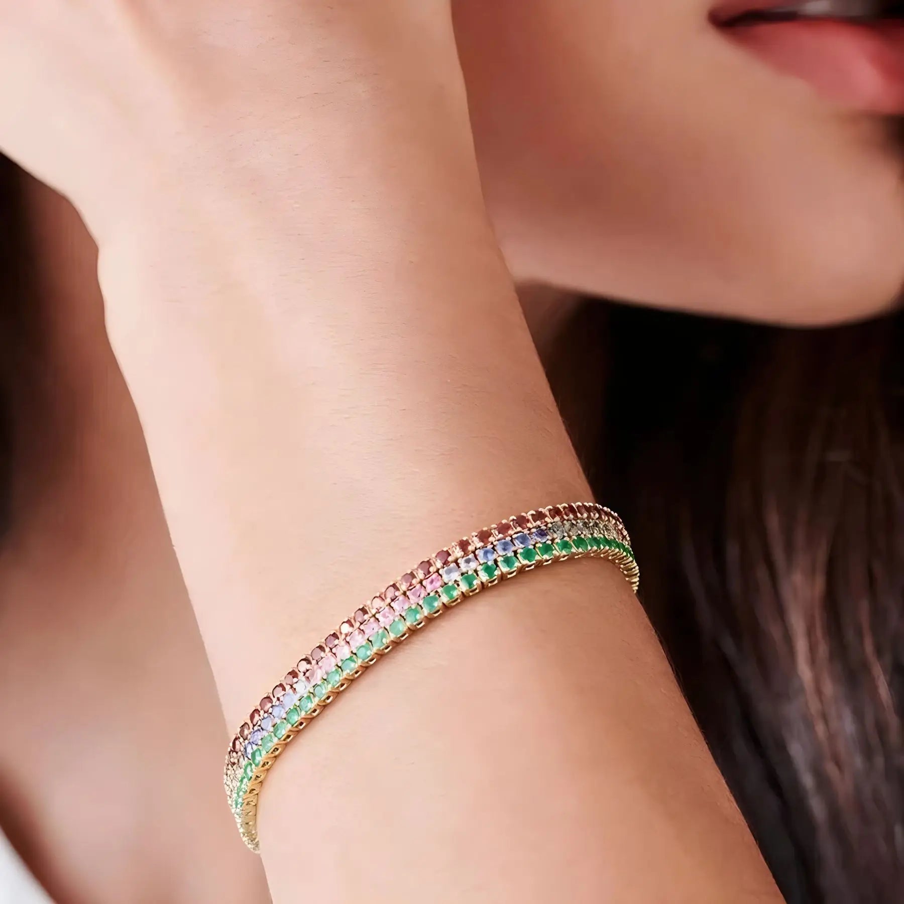 Set of 11 elastic bracelets decorated with shiny rhinestones (for layering)