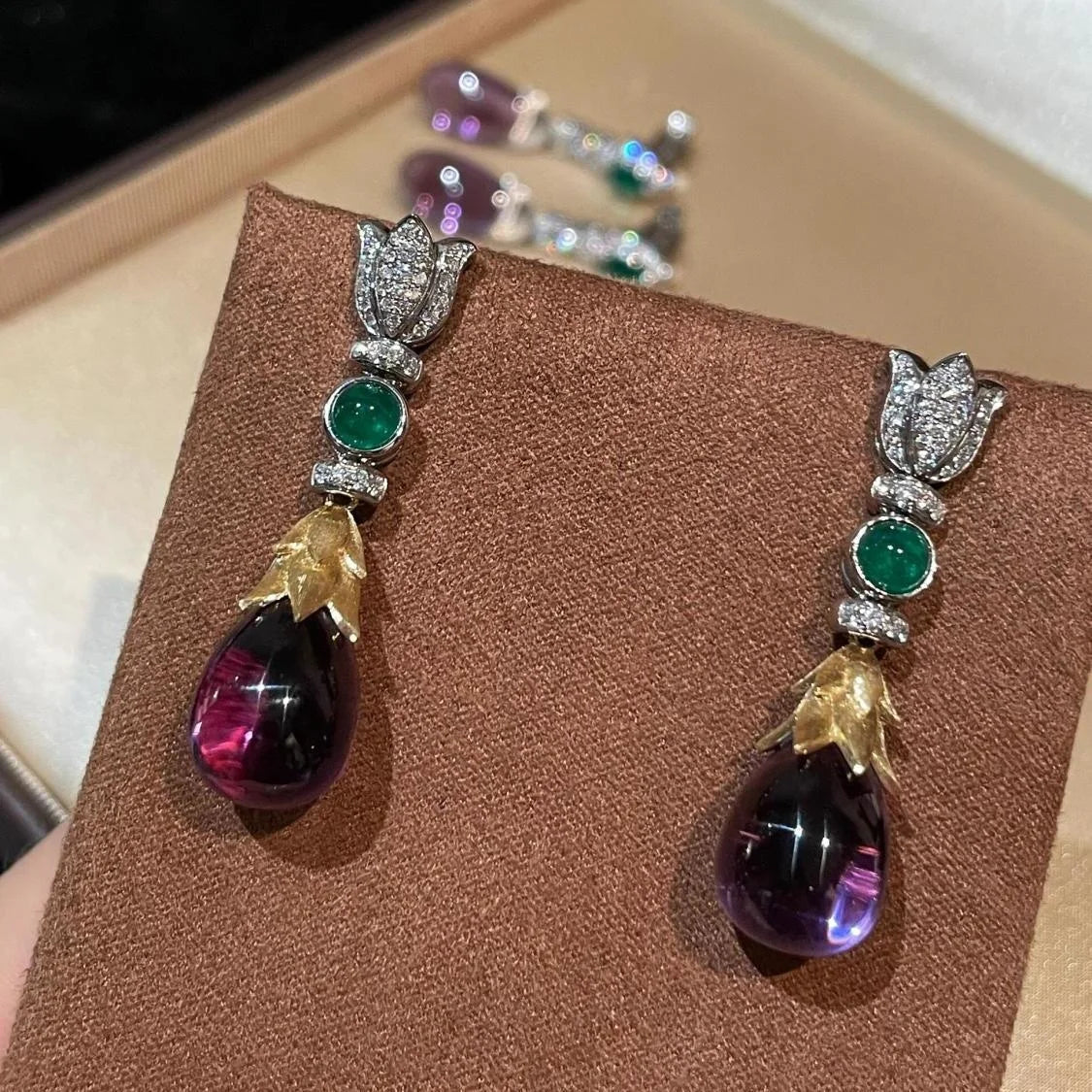 Amethyst/Emerald Ear Drop