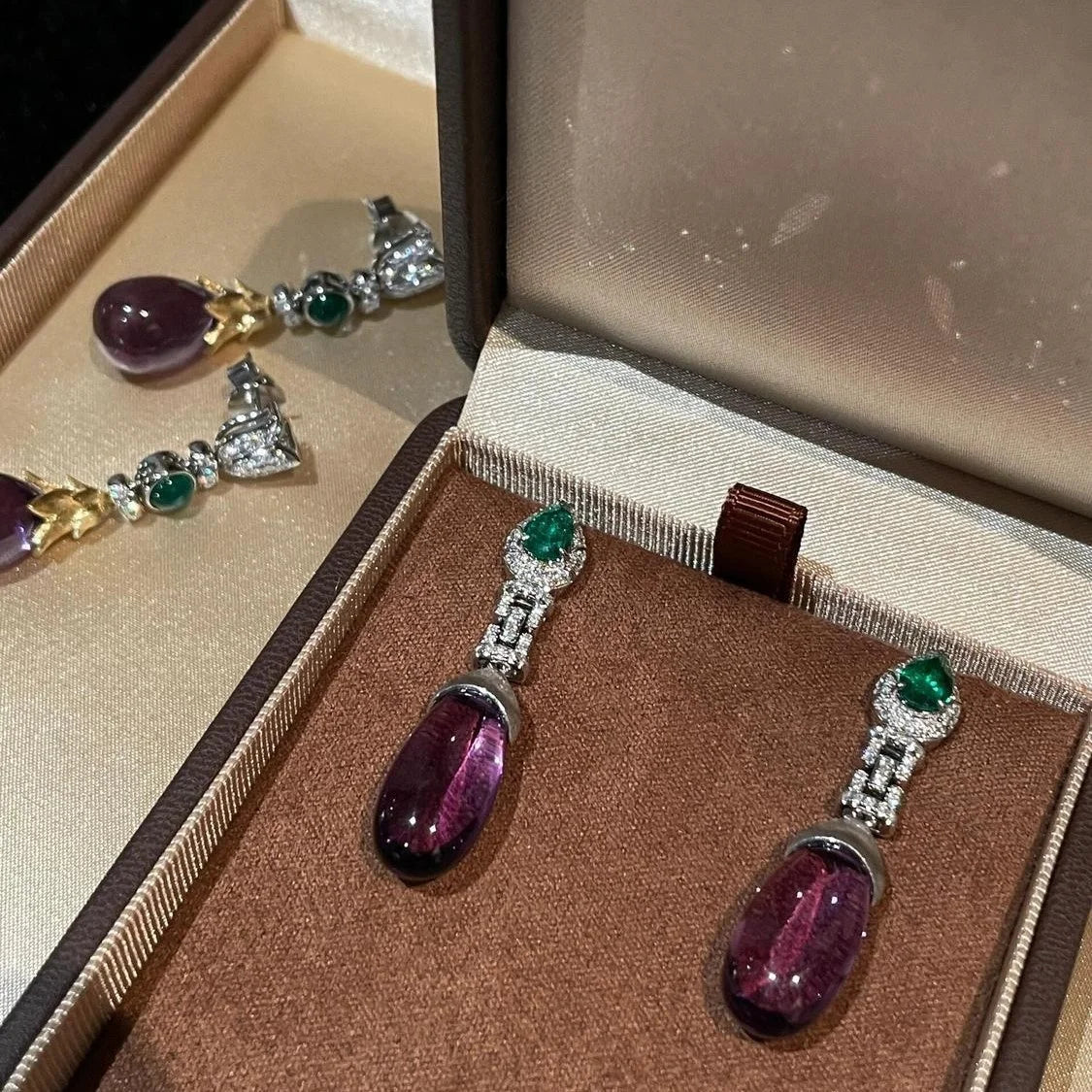 Amethyst/Emerald Ear Drop